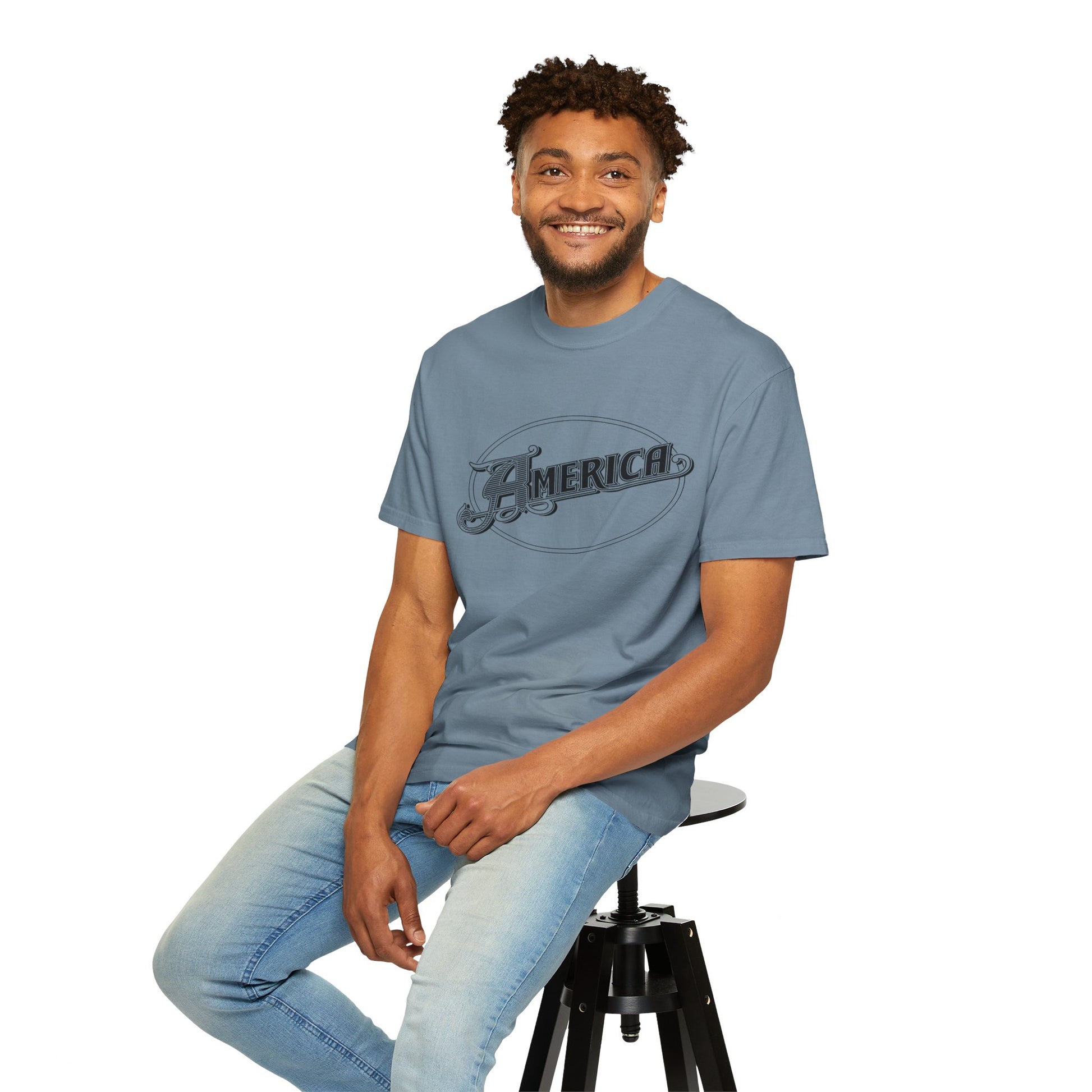 America Vintage Garment-Dyed T-Shirt